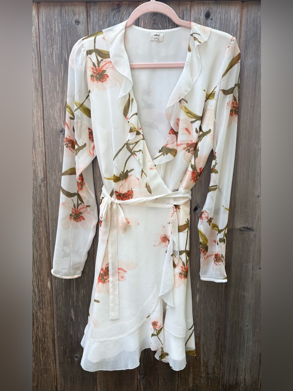 Aritzia Wilfred Louise Wrap Dress Size L Ruffles Romantic Feminine Flowy Floral